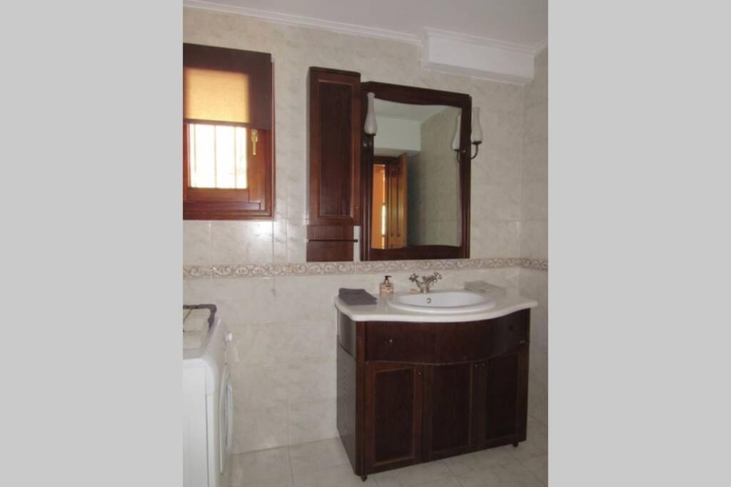 Christie'S Ground Floor Apartment By The Sea กาโตกัตซา ภายนอก รูปภาพ