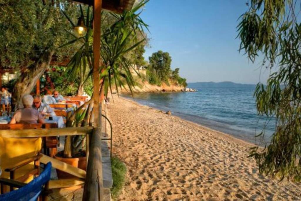 Christie'S Ground Floor Apartment By The Sea กาโตกัตซา ภายนอก รูปภาพ